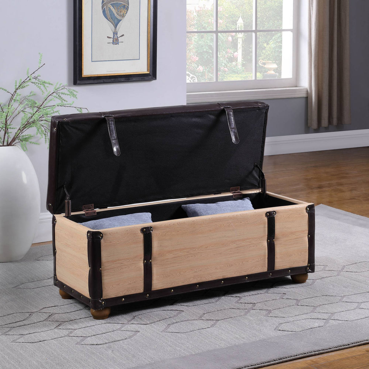 Brown Bonded Leather Storage Bench Z13497