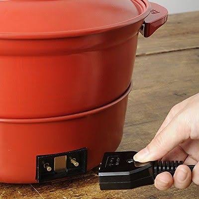 Red Electric Grill Pot Y82037