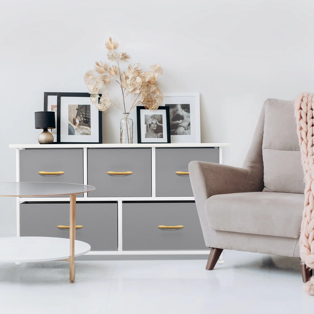 5 Drawer Dresser O44562
