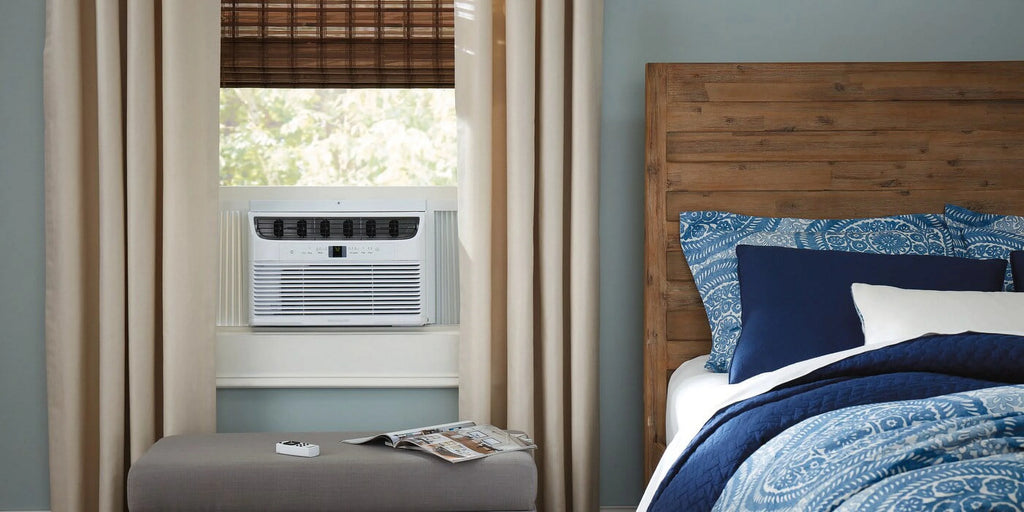 15,100 BTU White Window Air Conditioner Y648152