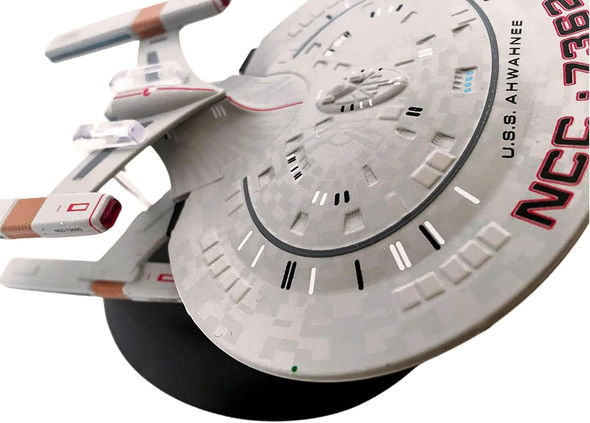 Star Trek Starship Replica R83571