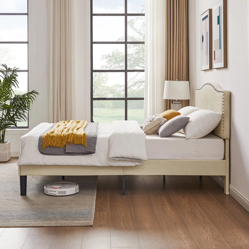 Queen Upholstered Platform Bed with Adjustable Headboard B2340