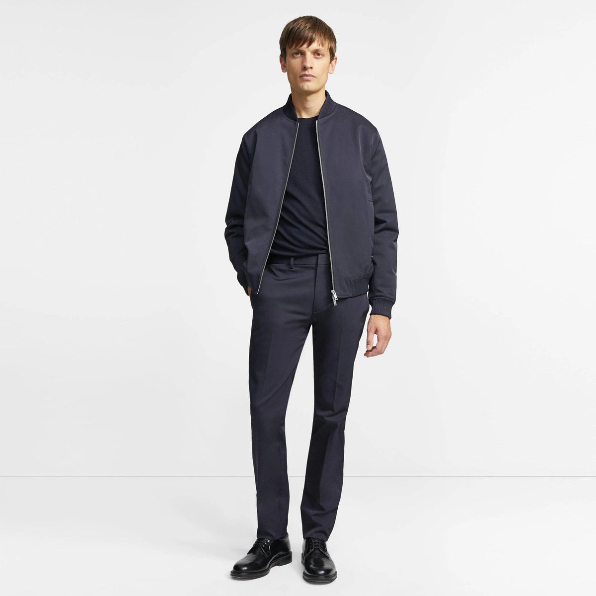 Theory Zaine Pant in Technical Twill - 40 J781994