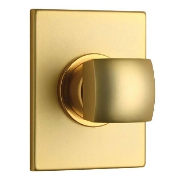 Lady Volume Control in Chrome L473