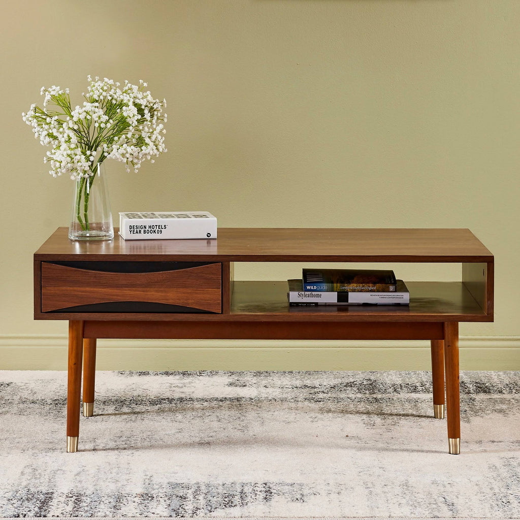 Walnut Coffee Table N321511