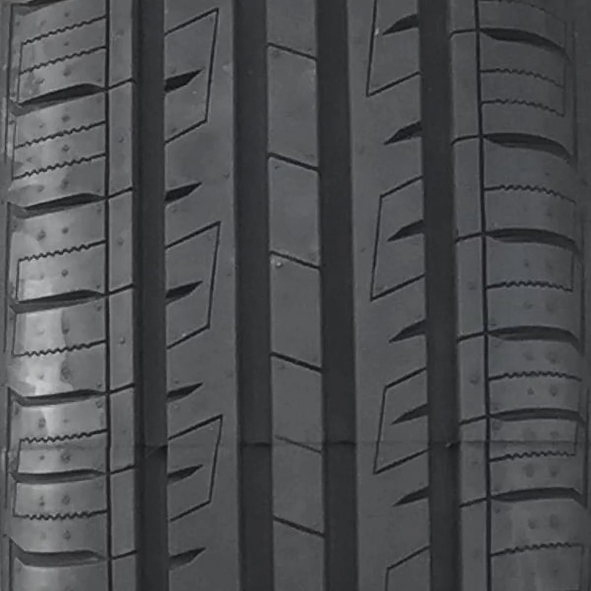 205/45ZR16 87W XL All Season Performance Tires Set of 4 L786142