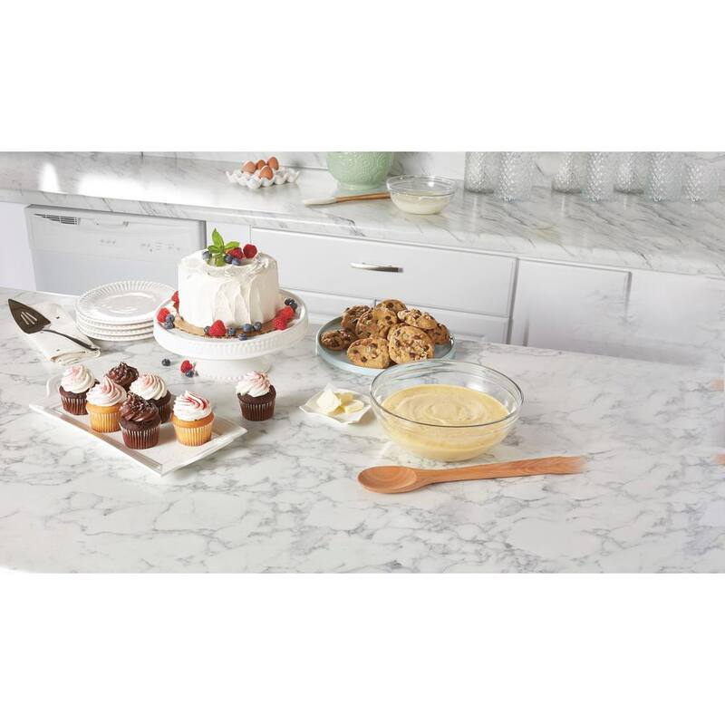 4 Quart 7-Speed Red Stand Mixer C246083