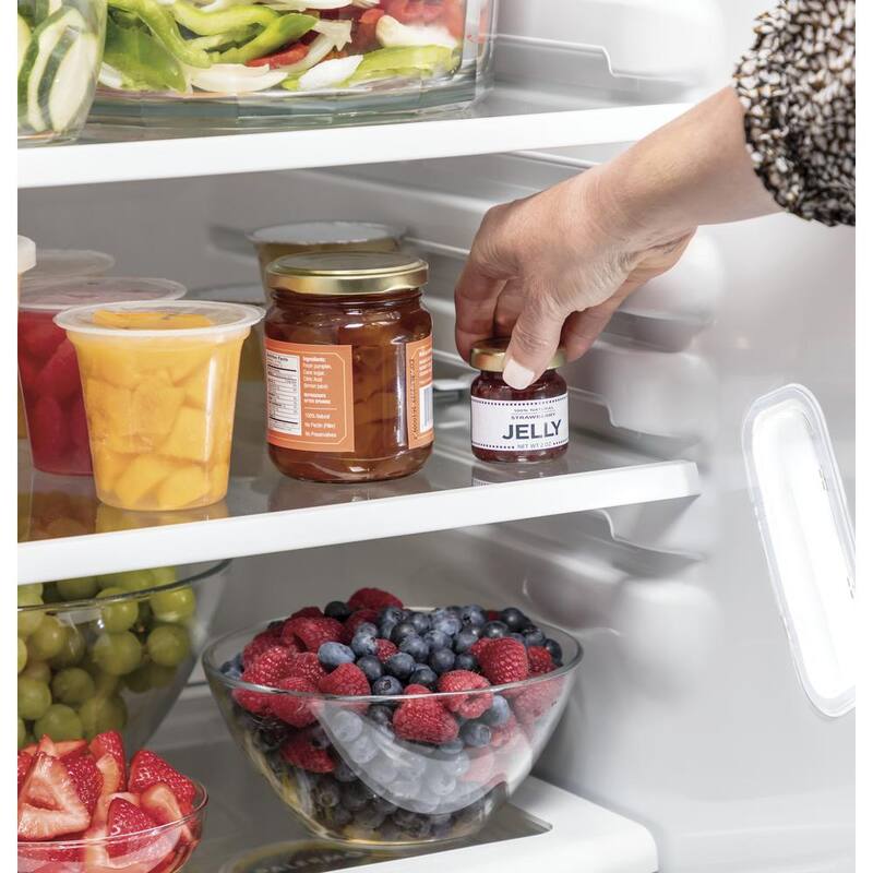 21.8 cu. ft. Side by Side Refrigerator Stainless Steel Counter Depth A243014